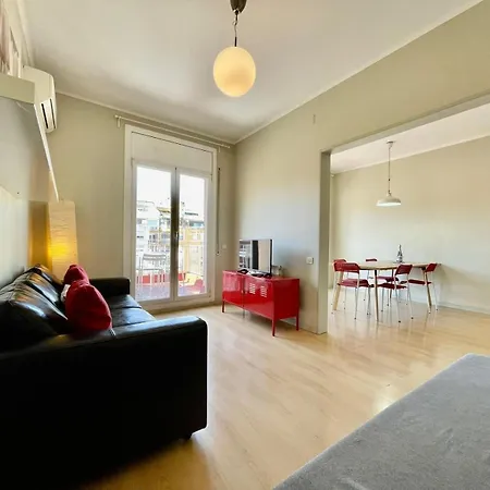 Barcelonaforrent Sagrada Penthouse Apartamento *