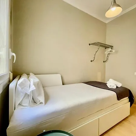 Barcelonaforrent Sagrada Penthouse Appartamento *